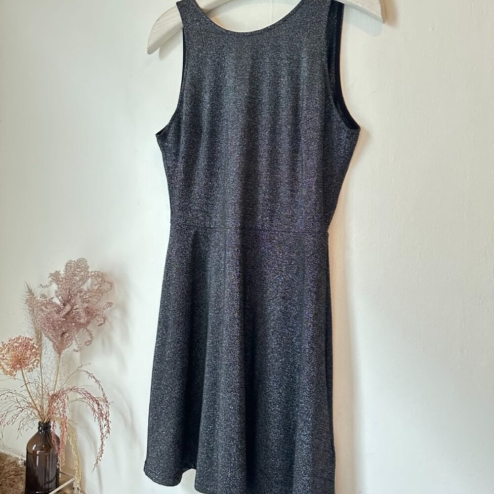 Divided black sparkle sleeveless dress